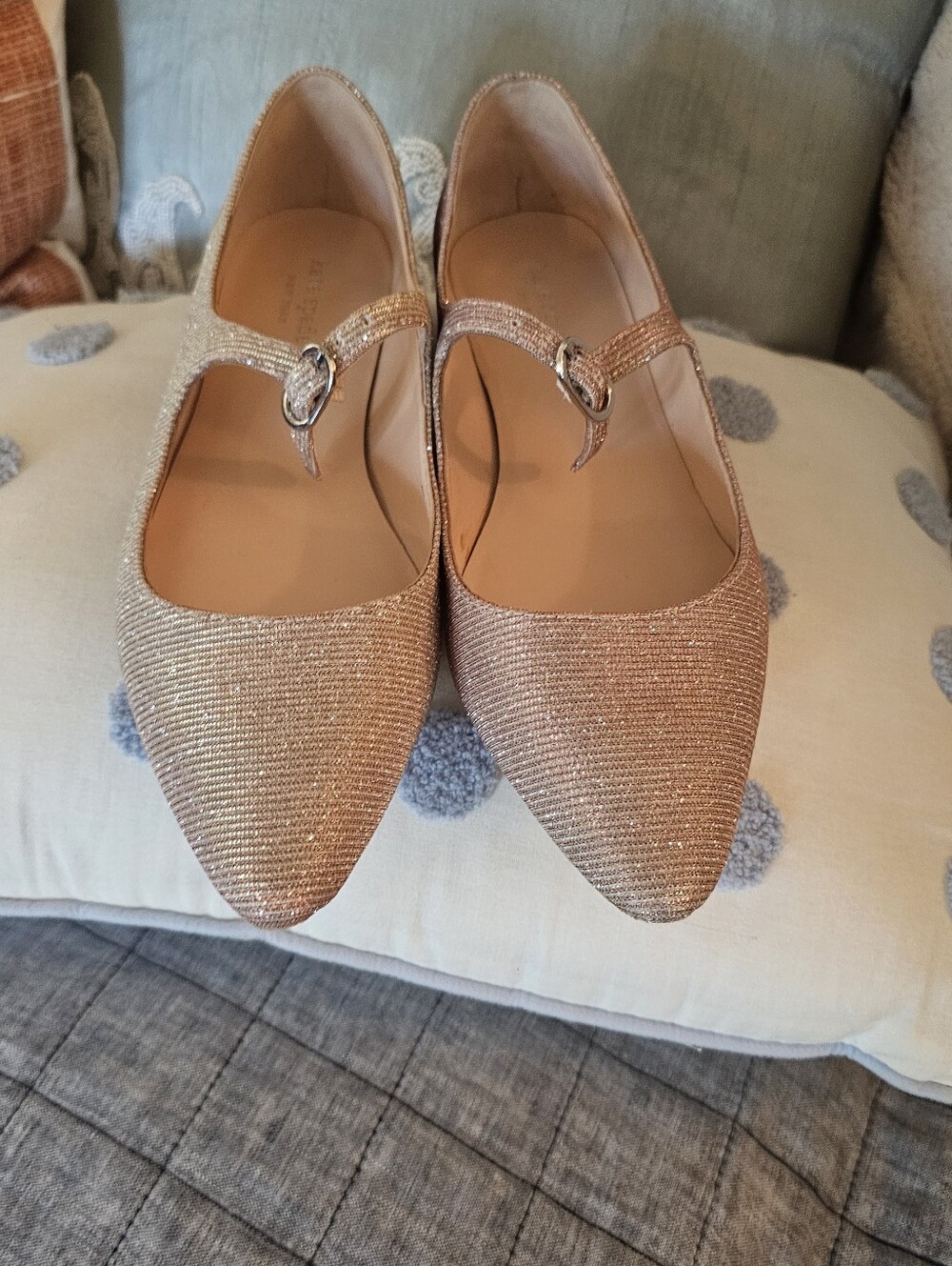Kate Spade Rose/Soft Gold Pointed Toe Mary Jane Flats Size 6 *NOTE: Slight flaw